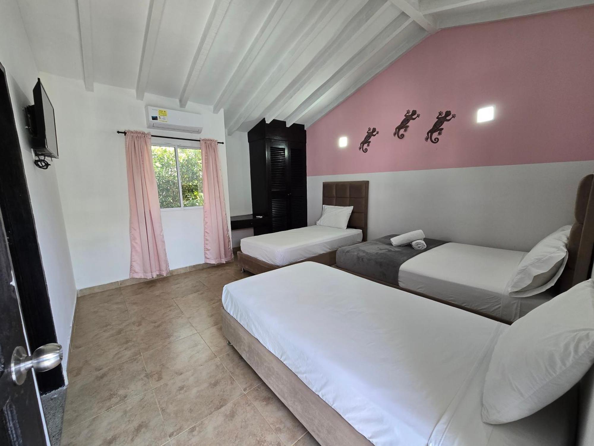 Hotel Los Veleros Santa Marta ภายนอก รูปภาพ